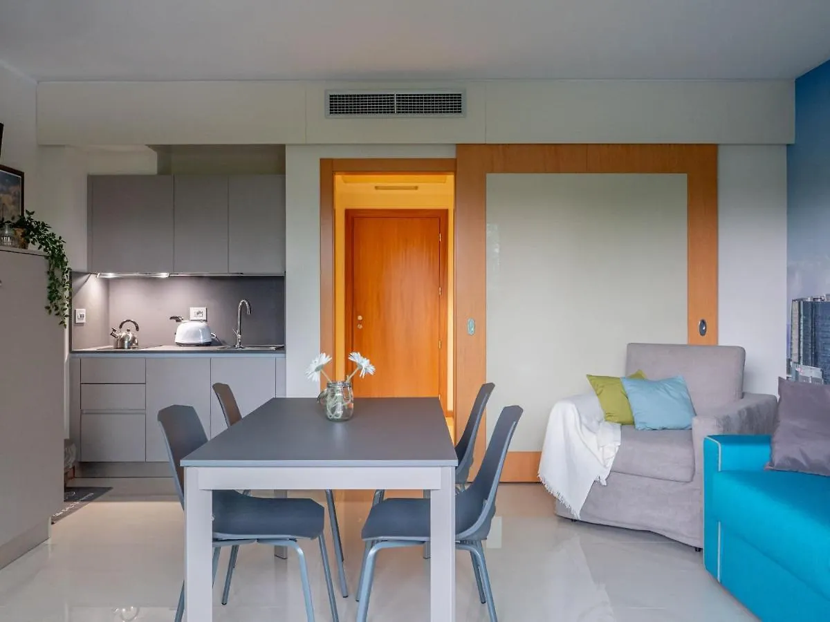 The Best Rent - Modern Apartment With Balcony In Maciachini Milan