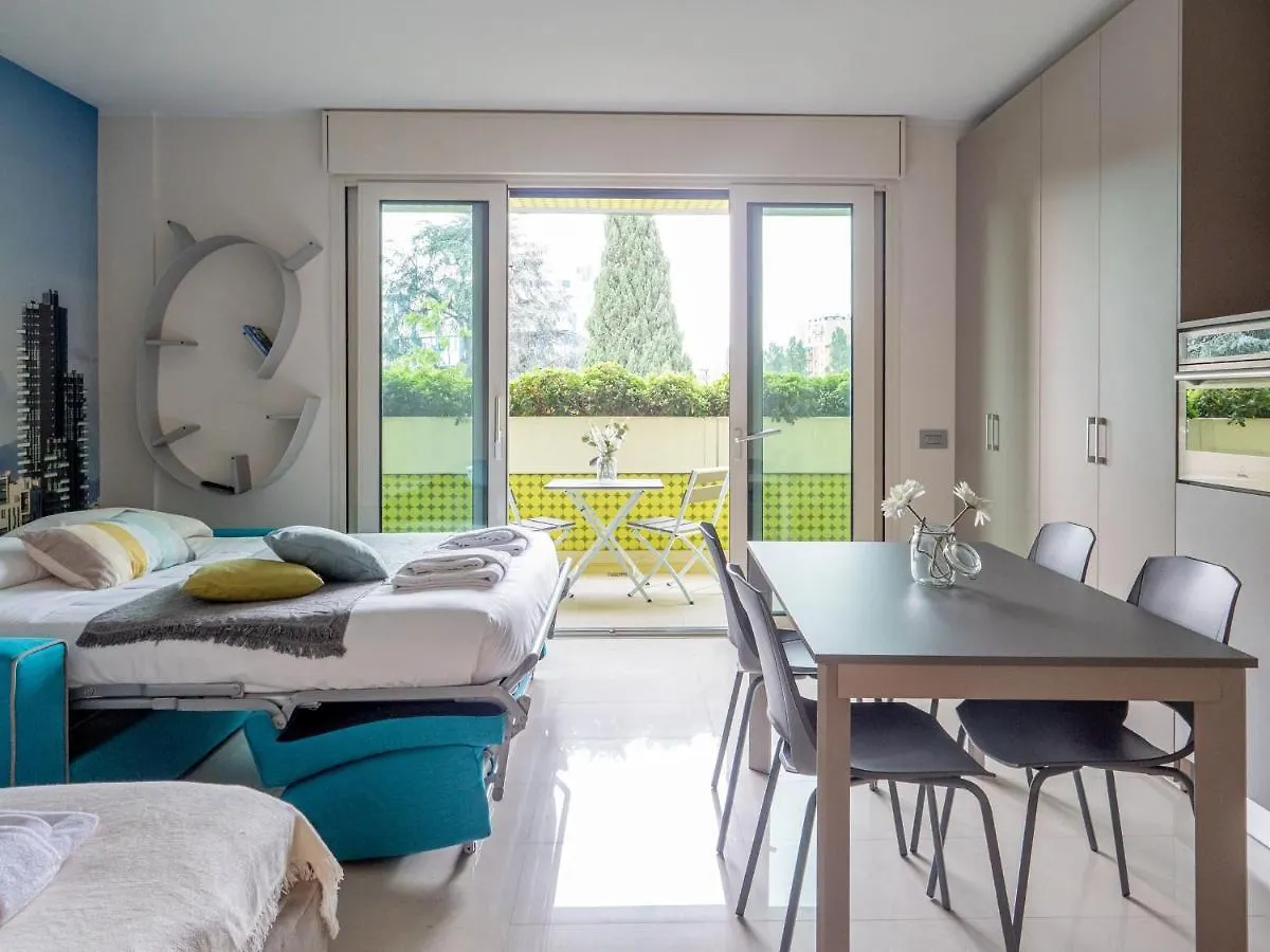 The Best Rent - Modern Apartment With Balcony In Maciachini Milan Italy