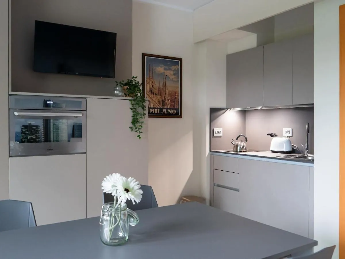 The Best Rent - Modern Apartment With Balcony In Maciachini Milan 0*,